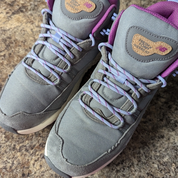 New Balance Fresh foam X Hierro Mid GTX Women's Size 8.5 W hiking boot shoe - Picture 7 of 11